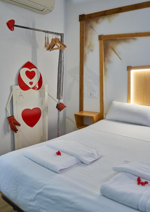 Pension Aliciazzz Bed And Breakfast Bilbao 2*