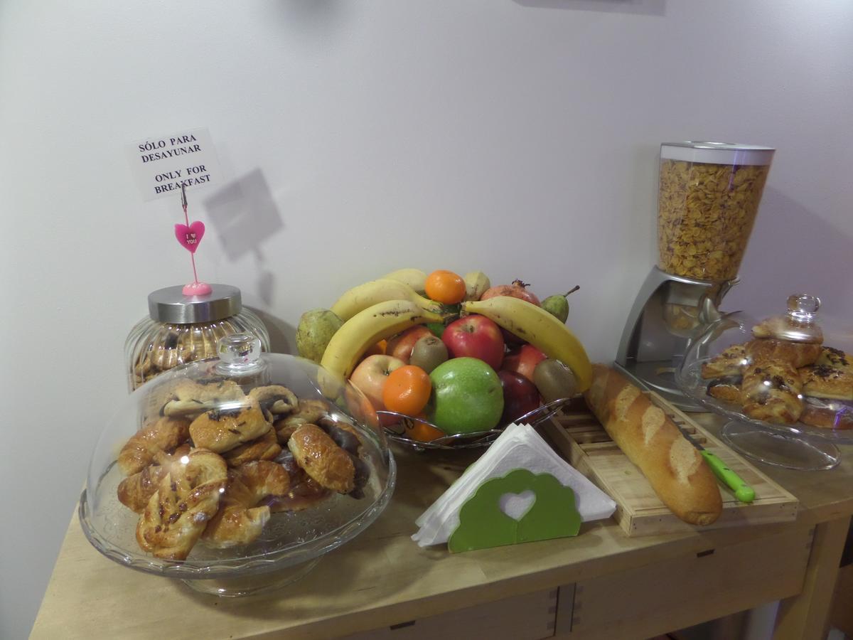 Pension Aliciazzz Bed And Breakfast Bilbao